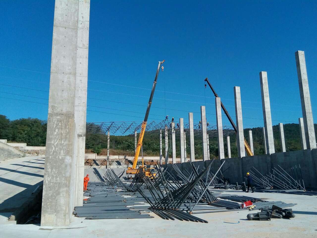 巴南威海搅拌站网架